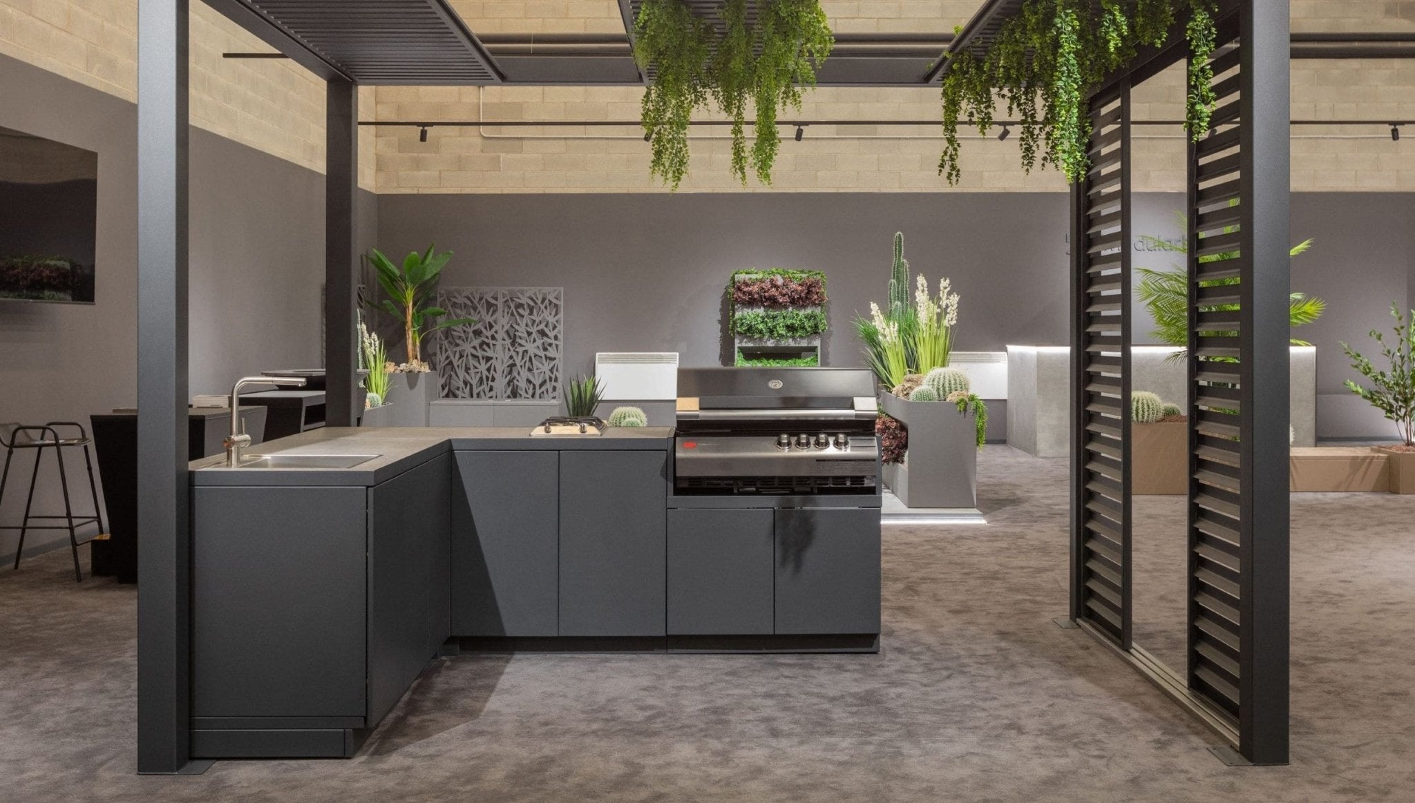 Cucine da esterno: materiali, impianti e budget