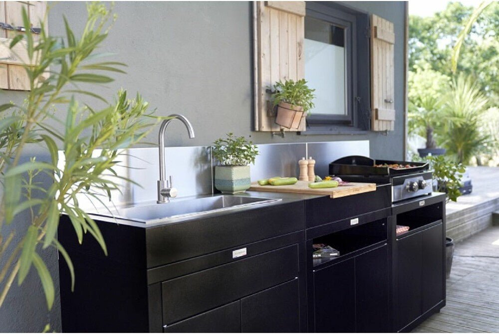 Cucina in linea nera con 3 elementi finitura top inox Le Marquier - Outdoor Privé