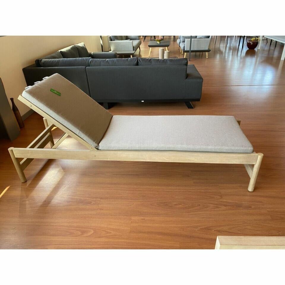 LETTINO PRENDISOLE DRESDA IN ACACIA CON FINITURA TEAK - Outdoor Privé