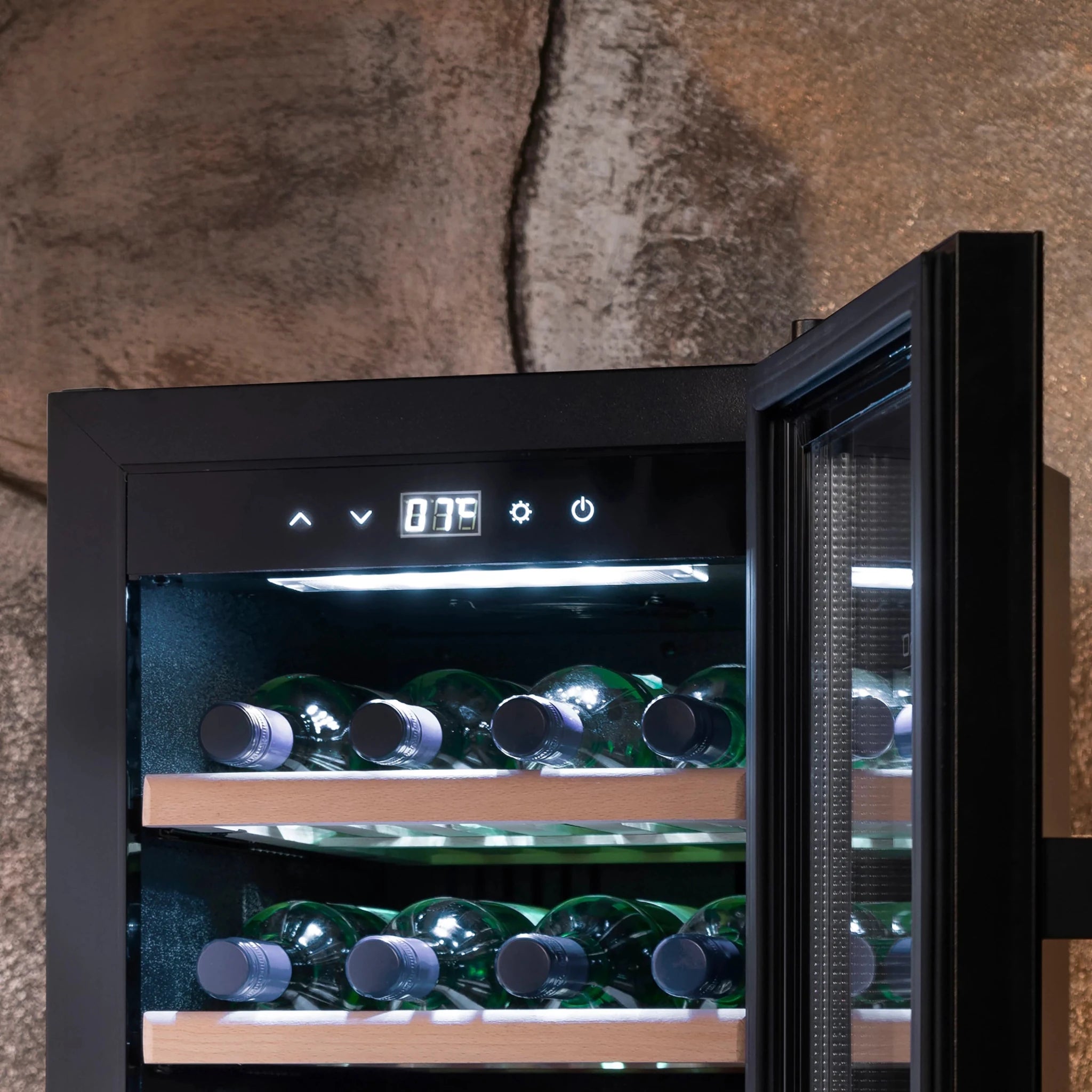 Cantinetta frigo vino CASO Design WineExclusive 38 Smart – doppia zona Wi - Fi 38 bottiglie - Outdoor Privé