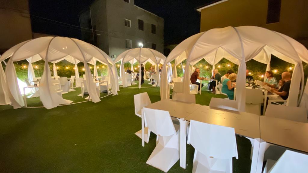 Igloo Solaris Bolla 500 Liberty 11,34 m² | Canopy estivo - Outdoor Privé