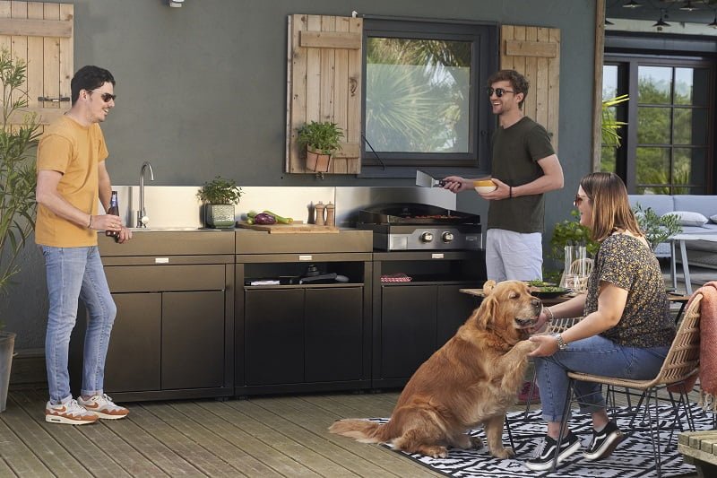 Cucina in linea nera con 3 elementi finitura top inox Le Marquier - Outdoor Privé