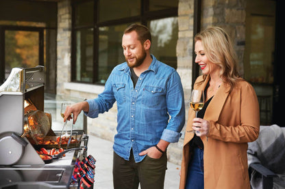 Barbecue a gas Napoleon Prestige PRO 500 RSIB – 4 bruciatori, infrarossi e finiture inox - Outdoor Privé