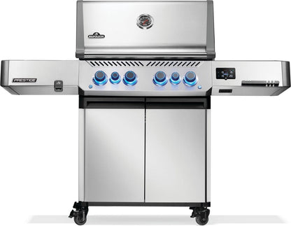 Barbecue a gas Napoleon Prestige 500 Connected – 4 bruciatori, tecnologia intelligente e finiture inox - Outdoor Privé