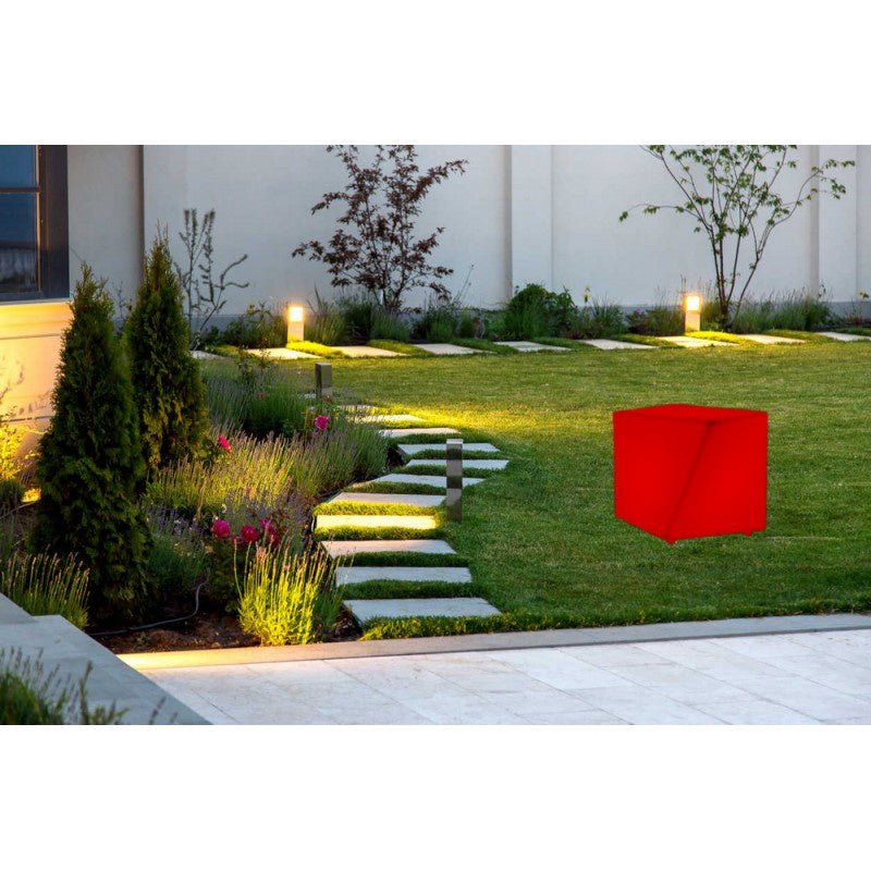 Pouf Twist in polietilene Arkema - Outdoor Privé