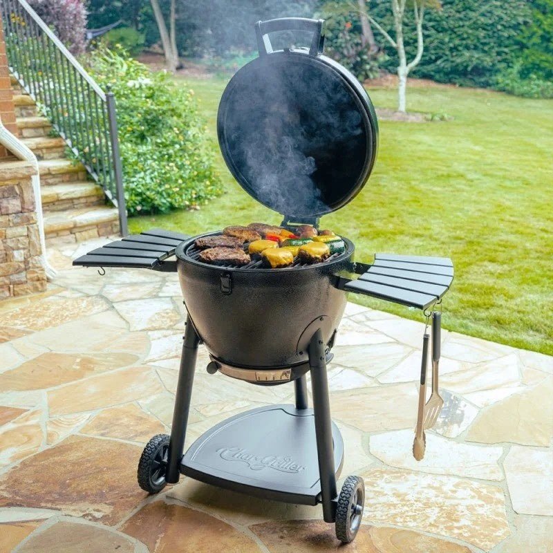 Barbecue a carbonella Char-Griller Akorn Kamado – 20", isolamento triplo, griglie in ghisa e carrello con ripiani