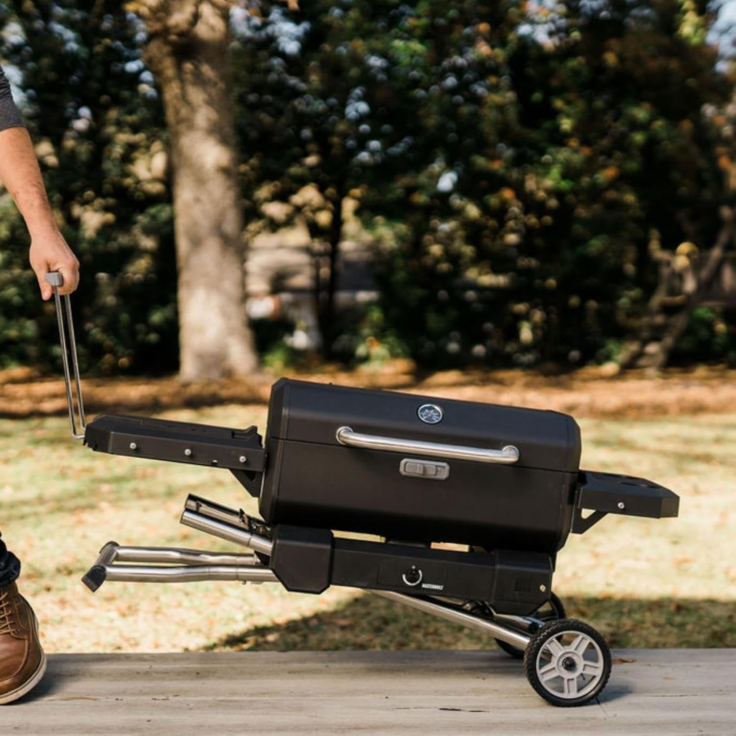 Barbecue a carbone portatile e affumicatore con carrello Masterbuilt - Outdoor Privé