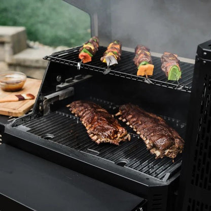 Barbecue e affumicatore a carbone digitale Gravity series 600 Masterbuilt - Outdoor Privé