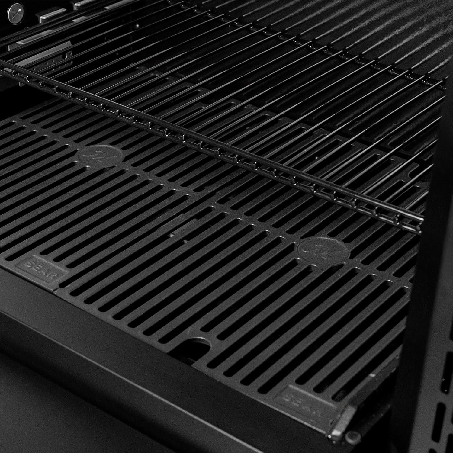 Barbecue e affumicatore a carbone digitale Gravity series 600 Masterbuilt - Outdoor Privé