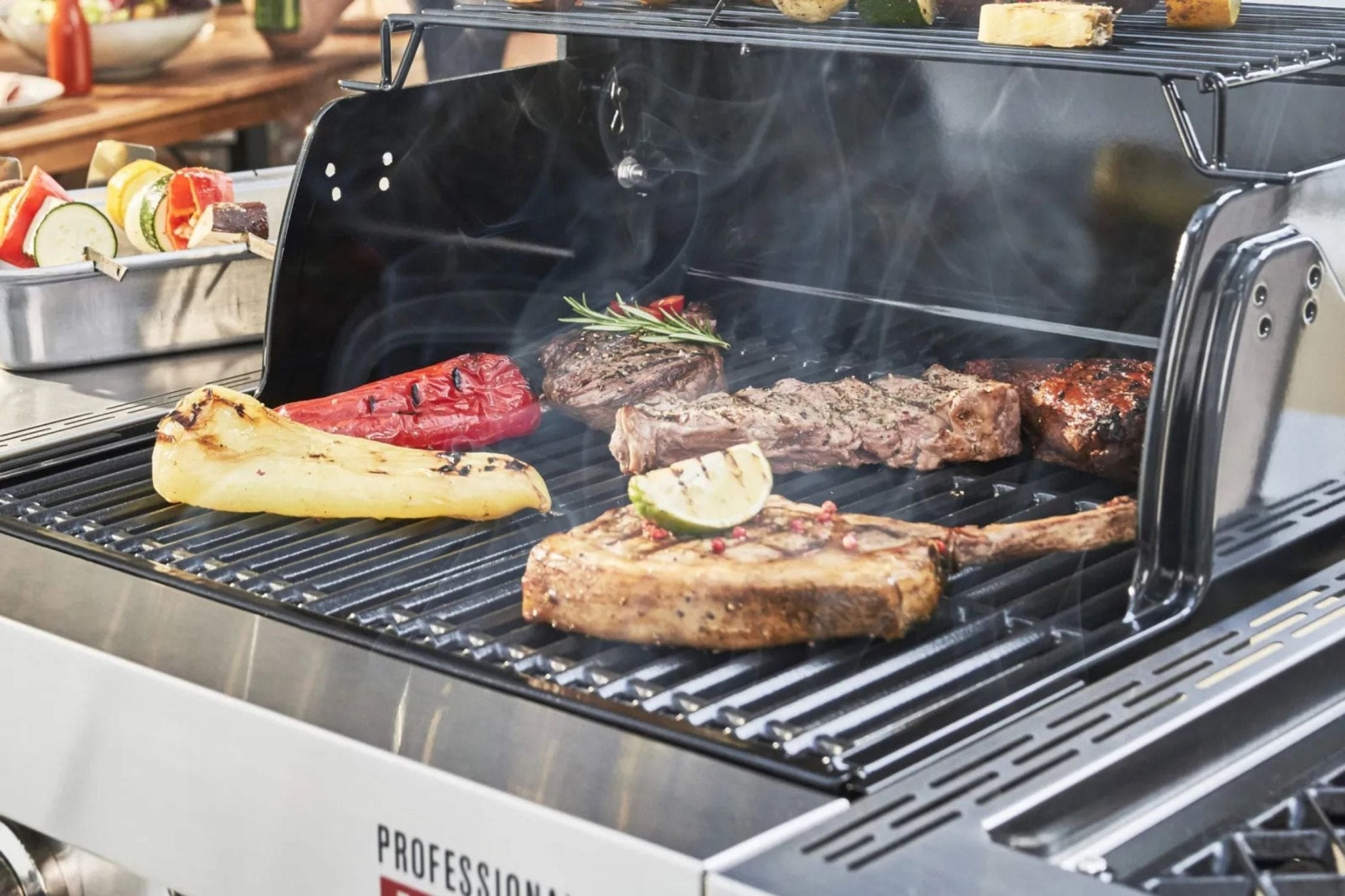 Barbecue a gas Char-Broil Professional Pro S3 – 3 bruciatori, TRU-Infrared e Sear Burner 900°C - Outdoor Privé