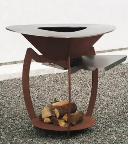 Braciere a legna Modularte Augusto – Piastra triangolare da 100 cm, design elegante e portalegna integrato - Outdoor Privé