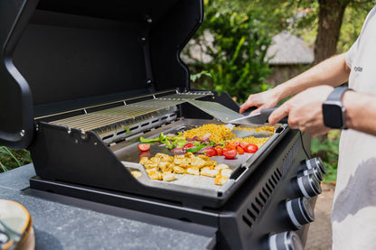 Barbecue a gas da incasso Napoleon Serie 300 32” – Nero Opaco - Outdoor Privé