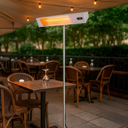Riscaldatore SINED Caldo IRA Inox con palo – 2000 W, IP65 - Outdoor Privé