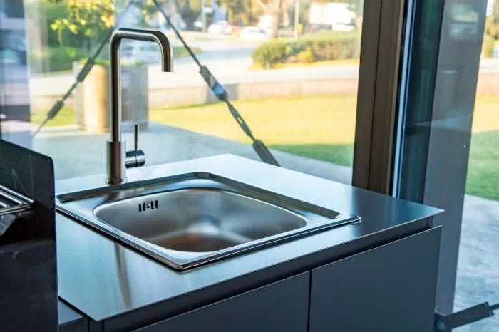 Cucina da Esterno completa Flaminia Roma 300 Inox – Barbecue 4 fuochi a Gas - Outdoor Privé