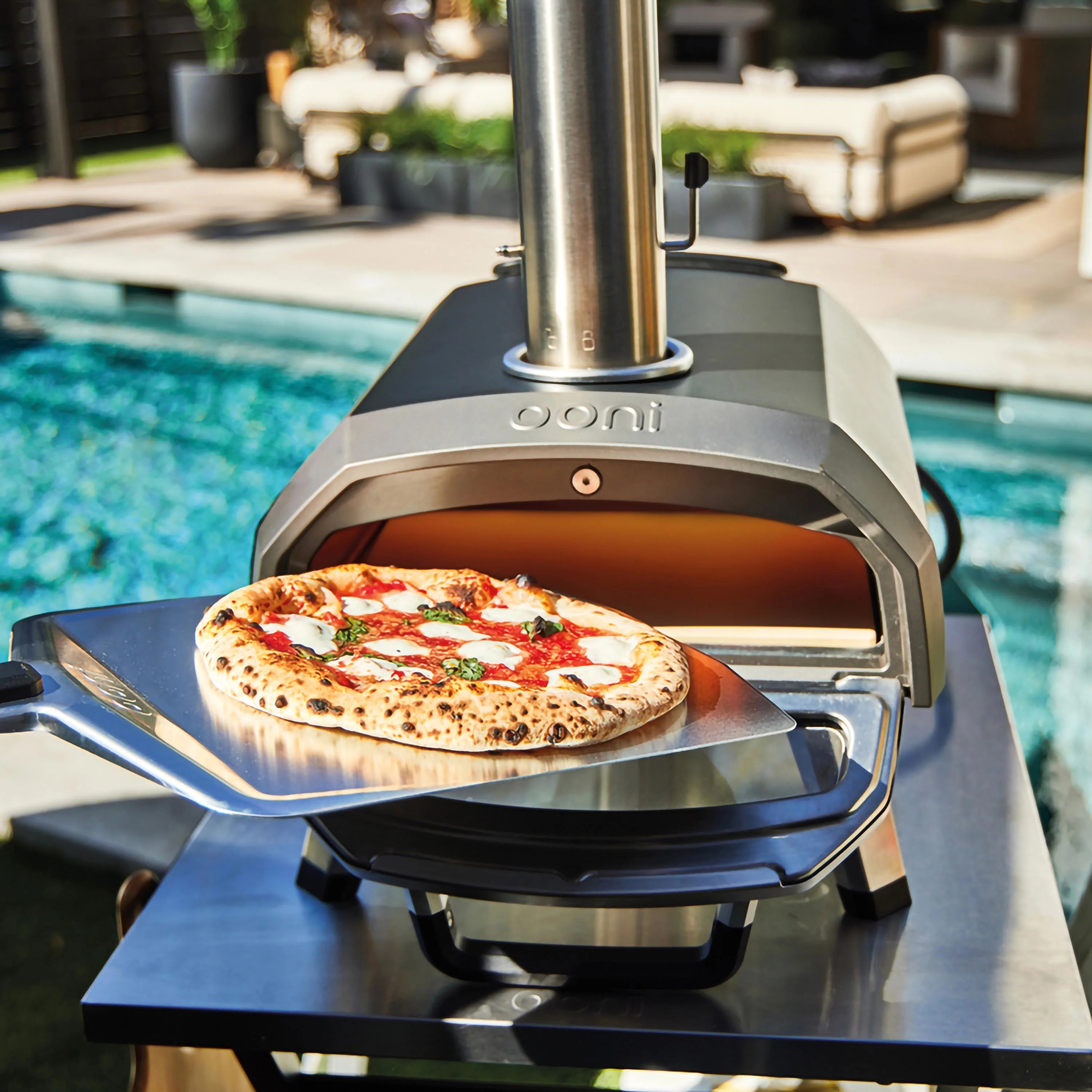 Forno per pizza multicombustibile Ooni Karu 12G – 500°C - Outdoor Privé