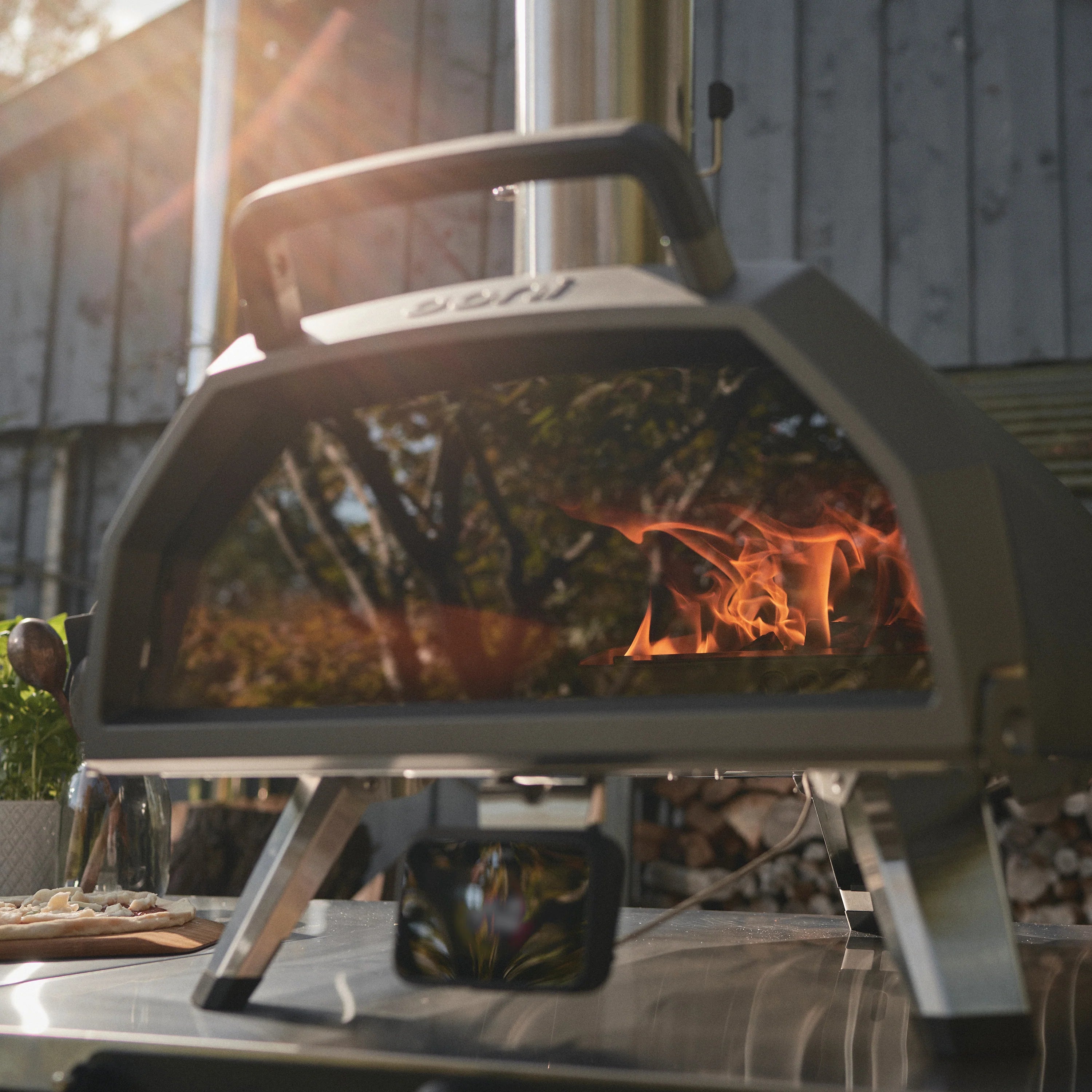 Forno pizza multicombustibile Ooni Karu 2 Pro Nero – 500°C - Outdoor Privé