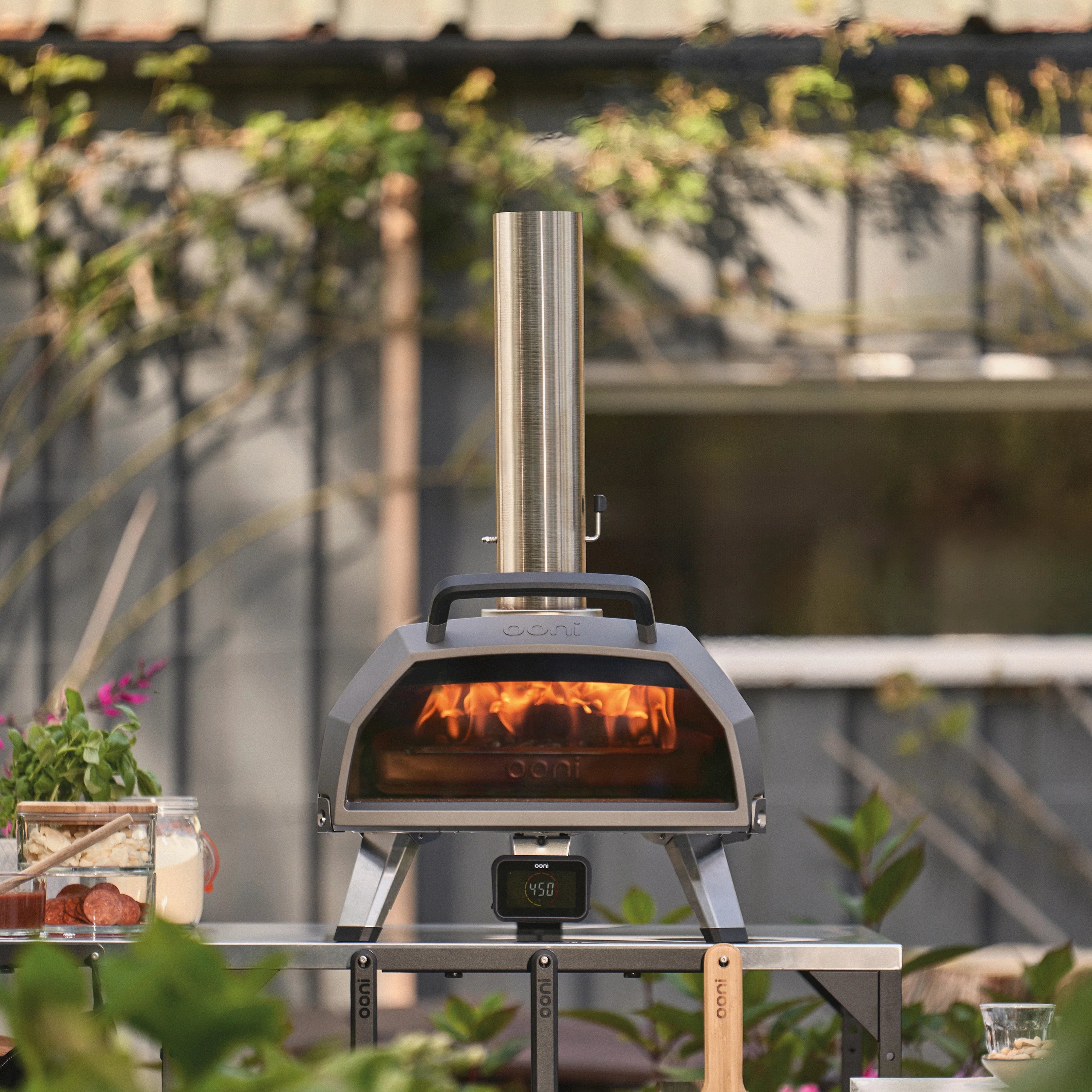 Forno pizza multicombustibile Ooni Karu 2 Pro Nero – 500°C - Outdoor Privé