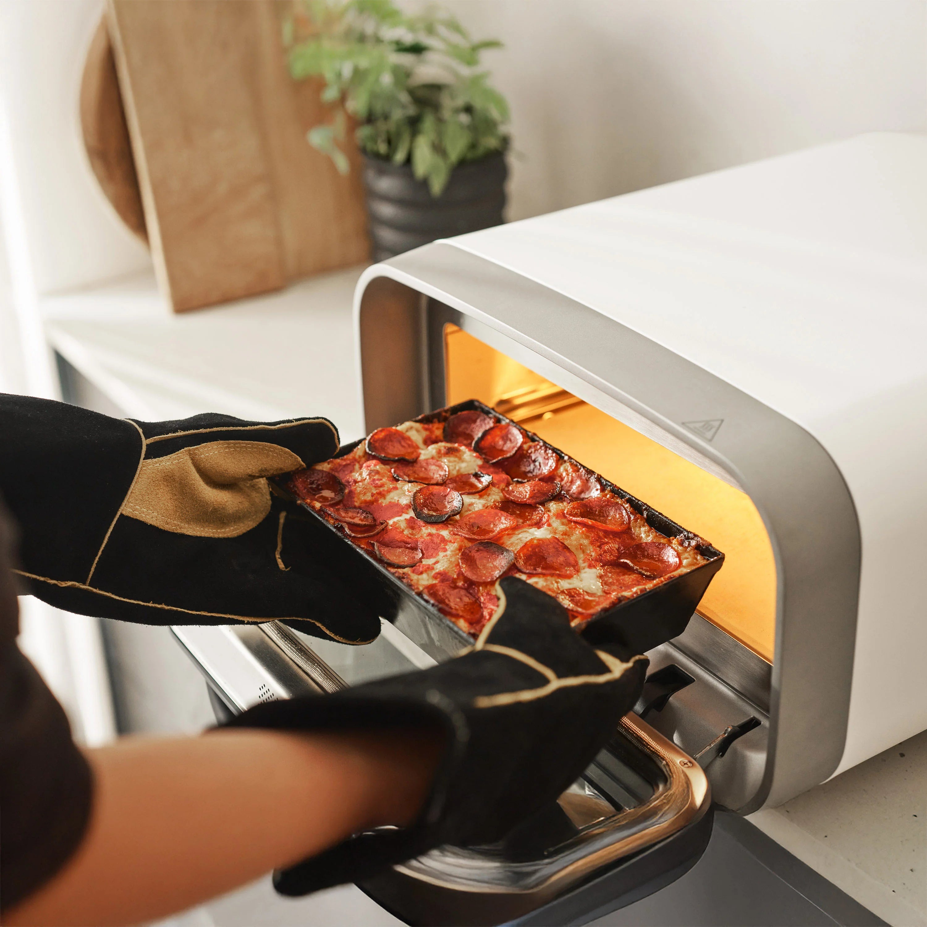 Forno pizza elettrico Ooni Volt 2 Bianco – 450°C, pizza in 90 secondi - Outdoor Privé