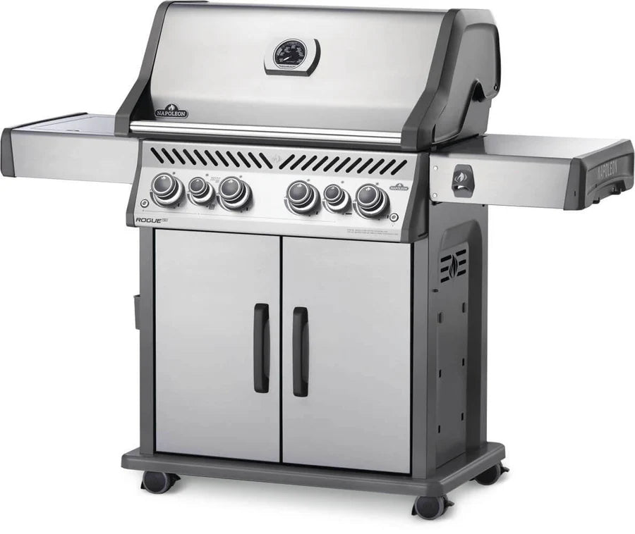 Barbecue a gas Napoleon Rogue RSE 525 RSIB con kit conversione metano - Outdoor Privé