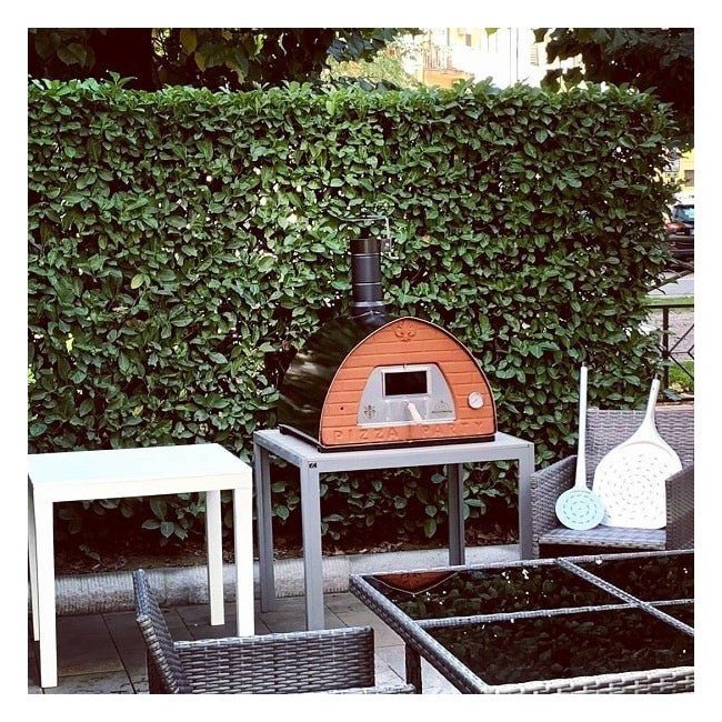 Forno a legna Pizza Party Portatile 70×70 – piano 60×60, 2 pizze - Outdoor Privé