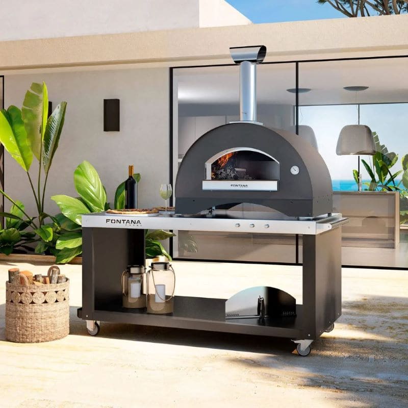 forno e banco di lavoro