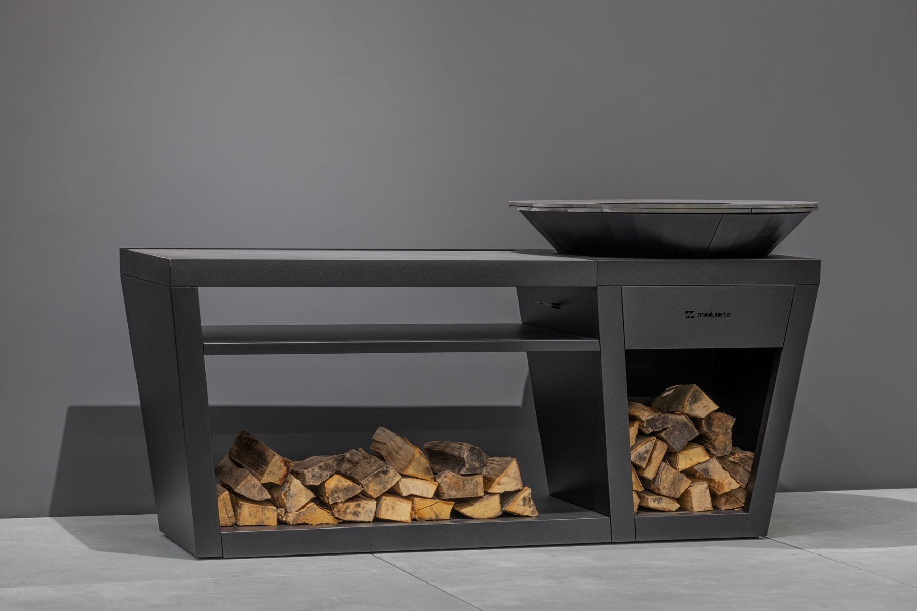 Braciere a legna Tiberio con estensione banco piano lavoro